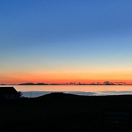 No. 6 - The Little House That Gives You A Hug Trumpan Buitenkant foto