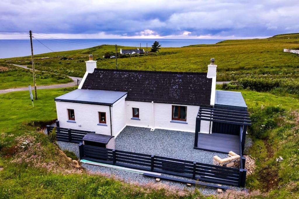 No. 6 - The Little House That Gives You A Hug Trumpan Buitenkant foto