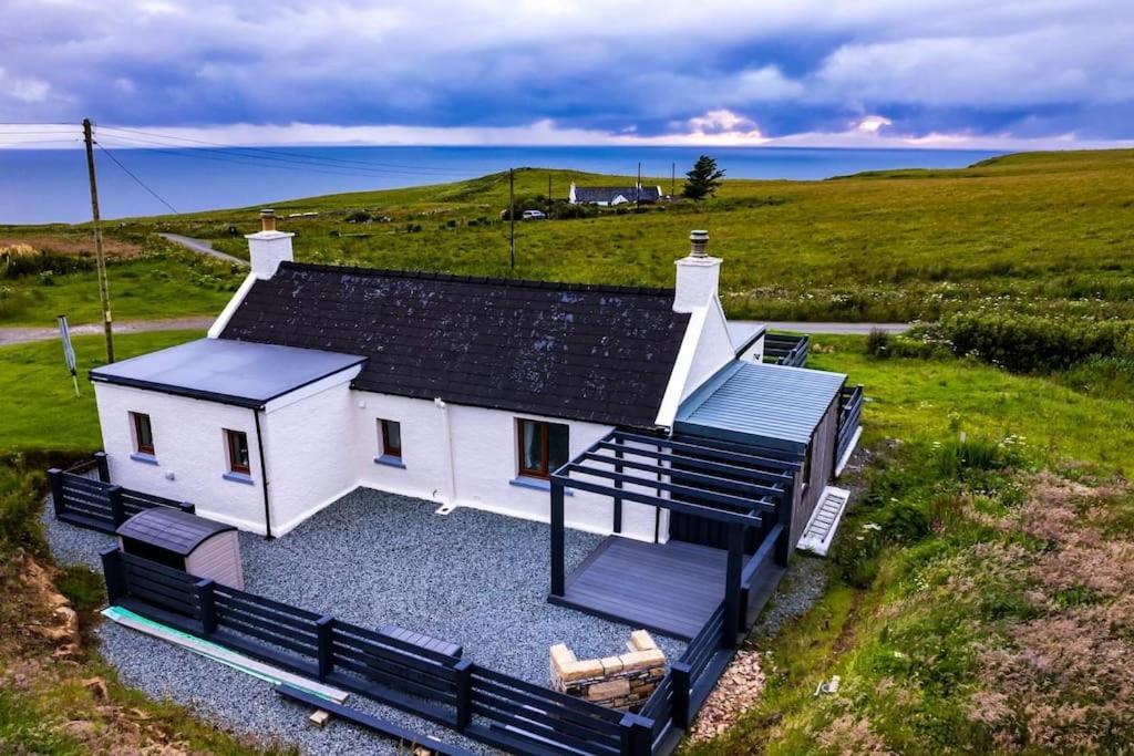 No. 6 - The Little House That Gives You A Hug Trumpan Buitenkant foto